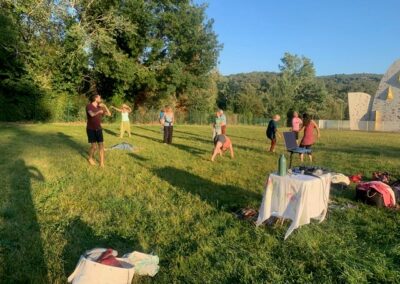 Danse libre en plein air